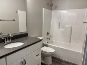 5th-Ave-Bathroom